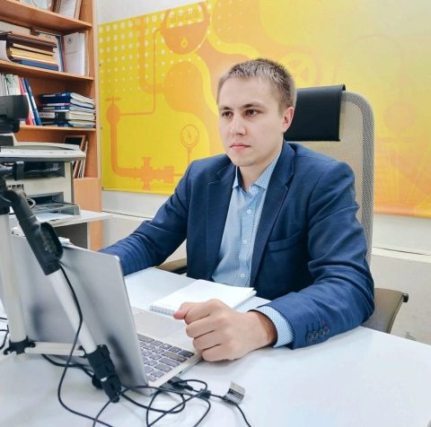 Будущее специальных счетов на капремонт многоквартирных домов обсудили в Общественной палате России.